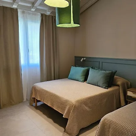 Padre Relais Di Campagna Nyaraló *