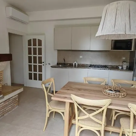 Nyaraló Padre Relais Di Campagna Collemezzano